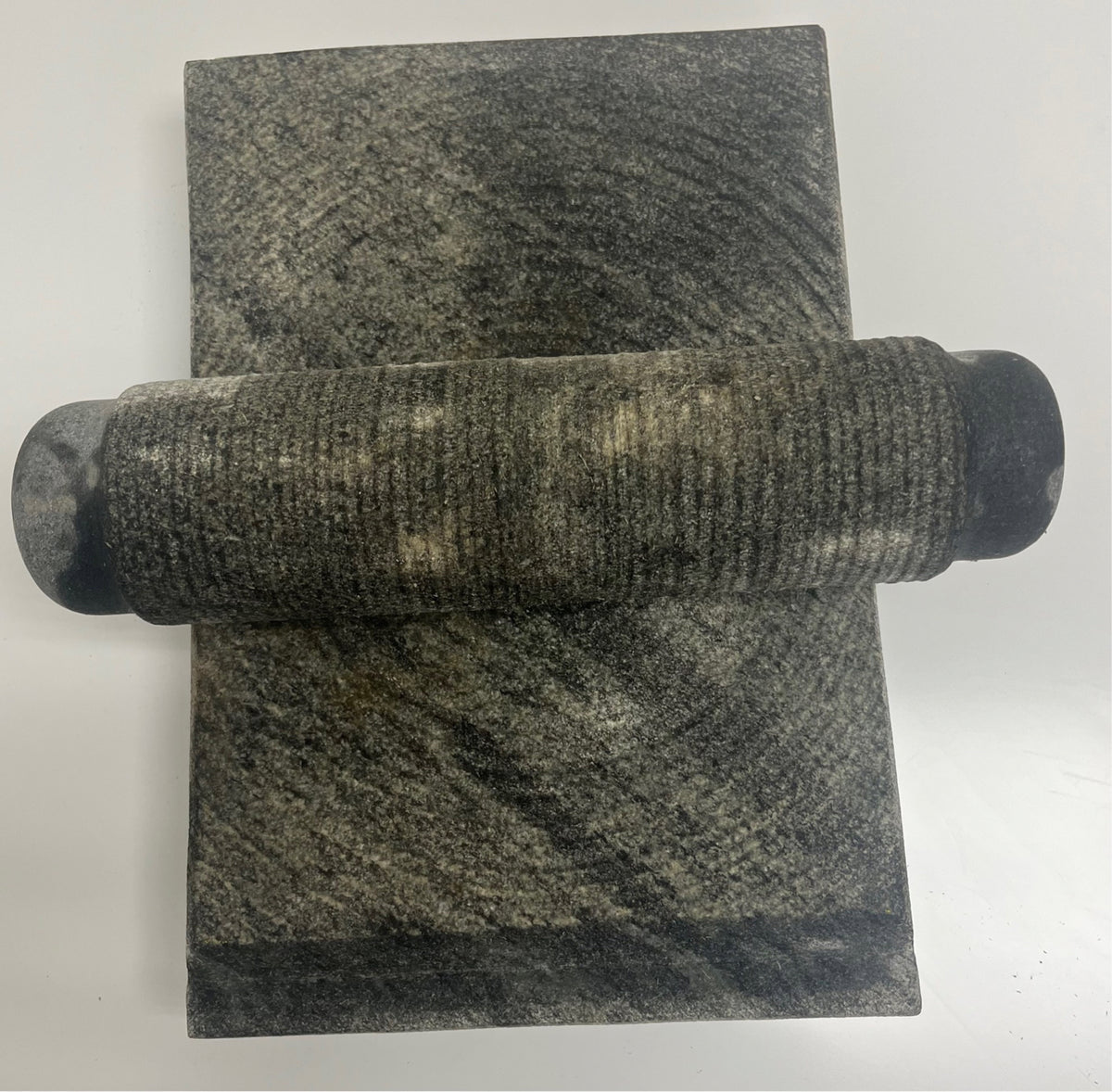 Ammikkal (15" L X 10" W )